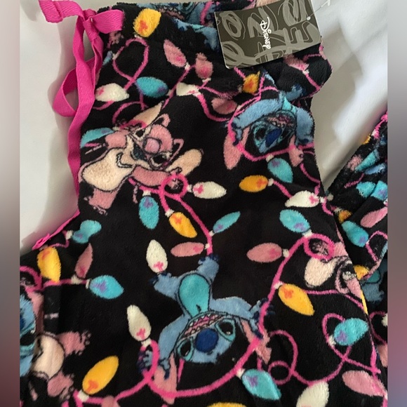 Disney Christmas Stitch & Angel 🥰🎄 - Picture 3 of 5